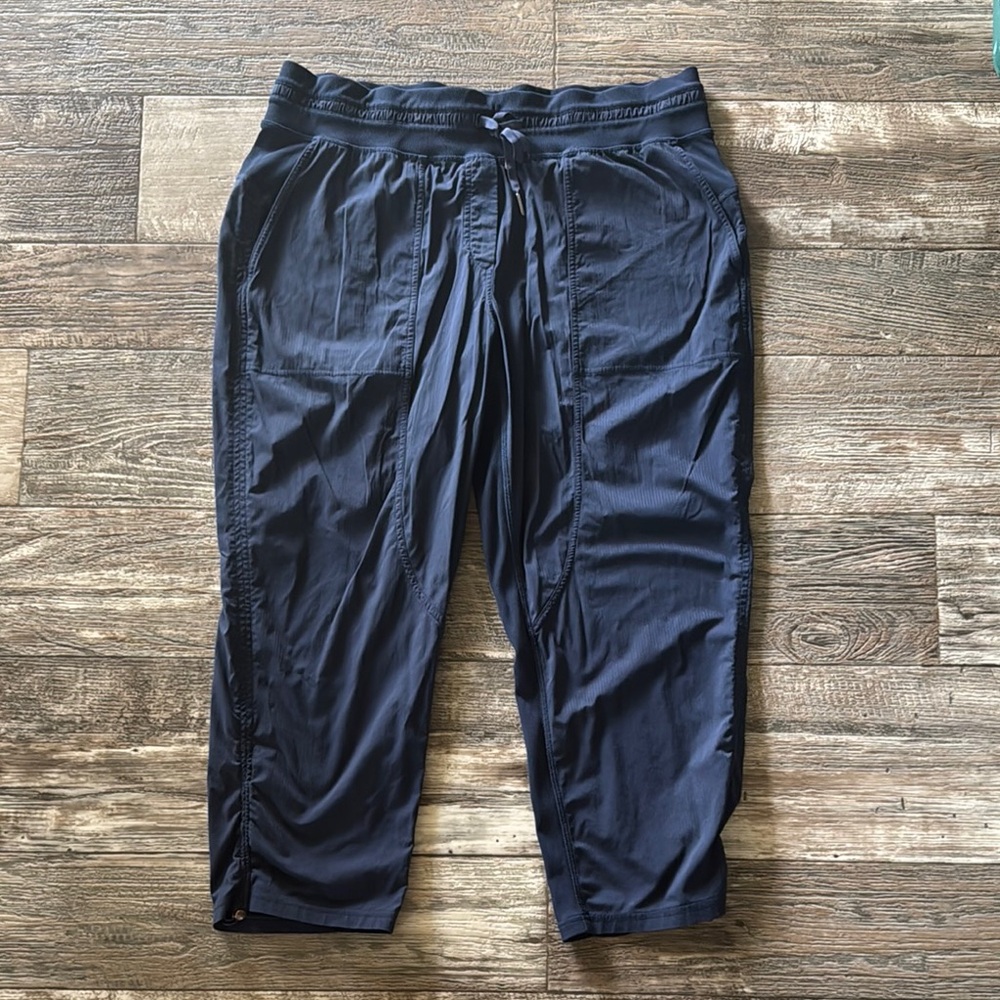 Lululemon Athletica Women Blue Sweatpants Joggers, Size 14